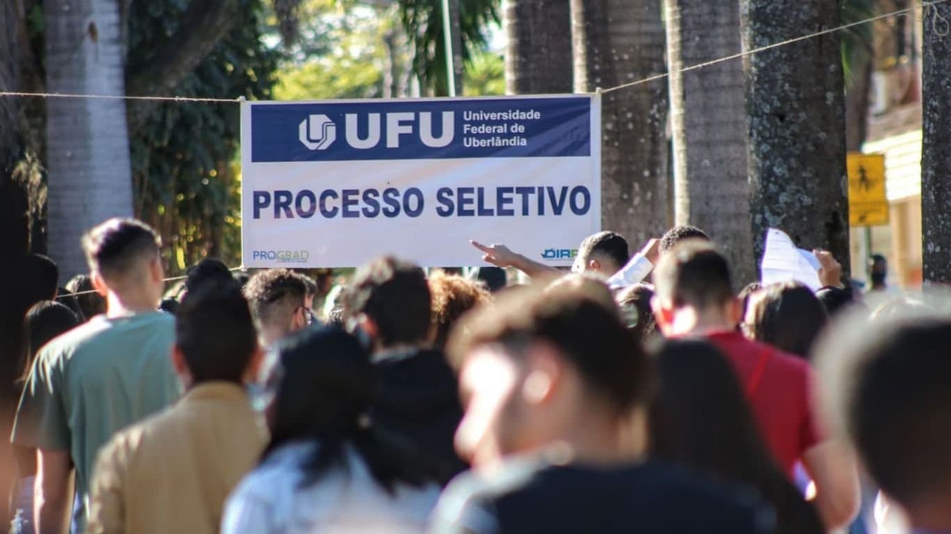 Gabarito do Vestibular UFU 2024/2: Veja quando será divulgado e como Consultar