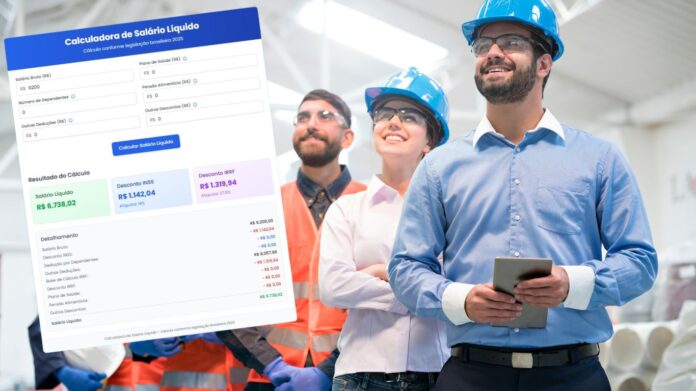 calculadora salario liquido Trabalhadores olhando calculadora do salário líquido